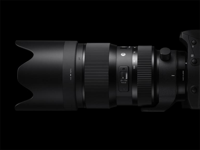 Das SIGMA 50-100mm F1,8 DC HSM ist Sigmas zweites Zoom-Objektiv für das APS-C-Format mit großer f/1,8 Blende im gesamten Brennweitenbereich.