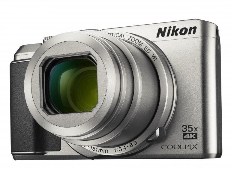 Viermal vernetzt: Neue Coolpix-Modelle von Nikon