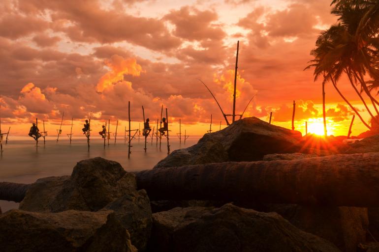 Platz 10: „Stelzenfischer im Sonnenuntergang“, entstanden im Süden Sri Lankas.