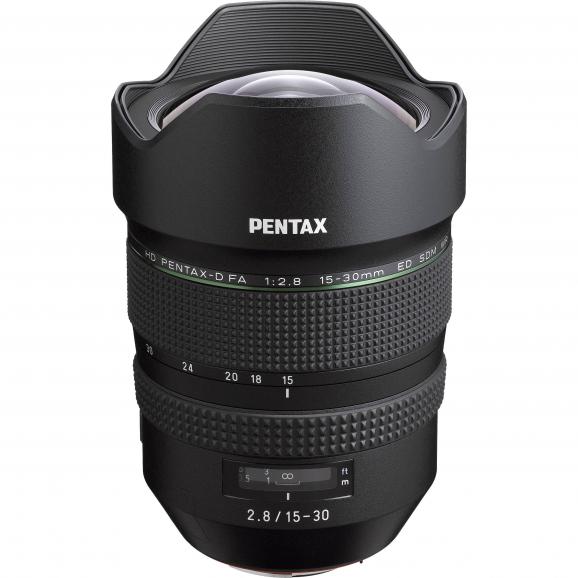 Das HD Pentax D FA 15-30mm F2.8 ED SDM WR ist ein praktisches Weitwinkel-Zoom für ca. 1.699 Euro.
