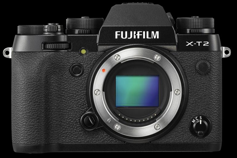 Die Fujifilm X-T2 soll kombiniert mit den Fujinon Objektiven des Herstellers farbbrillantere und gestochen scharfe Bilder erzeugen.