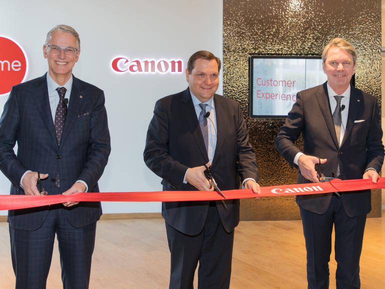 Canon weiht neue Firmenzentrale in Krefeld ein