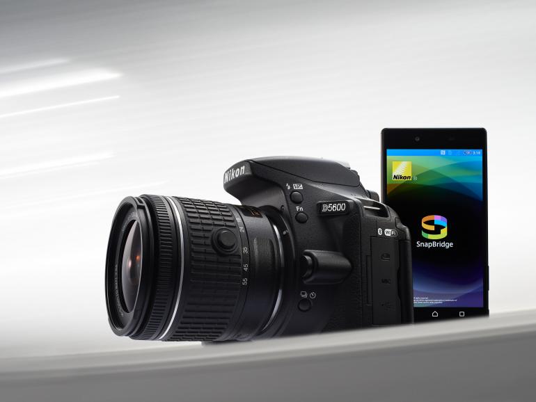 Nikon: Neue Firmware für D5600 und D3400