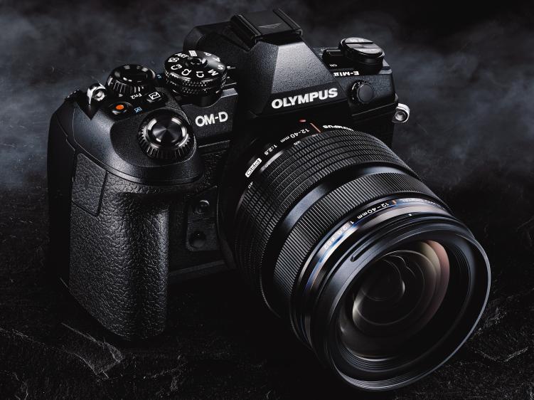 Neue OLYMPUS glänzt im Labor- und Praxistest