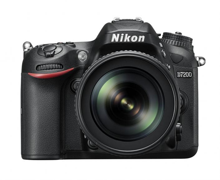 Semiprofi-Kamera Nikon D7200, Preis: 900 Euro