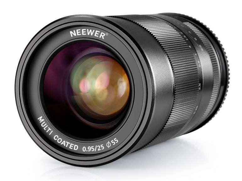 Deal zum Wochenende: Neewer 25mm-Objektiv für Sony E-Mount