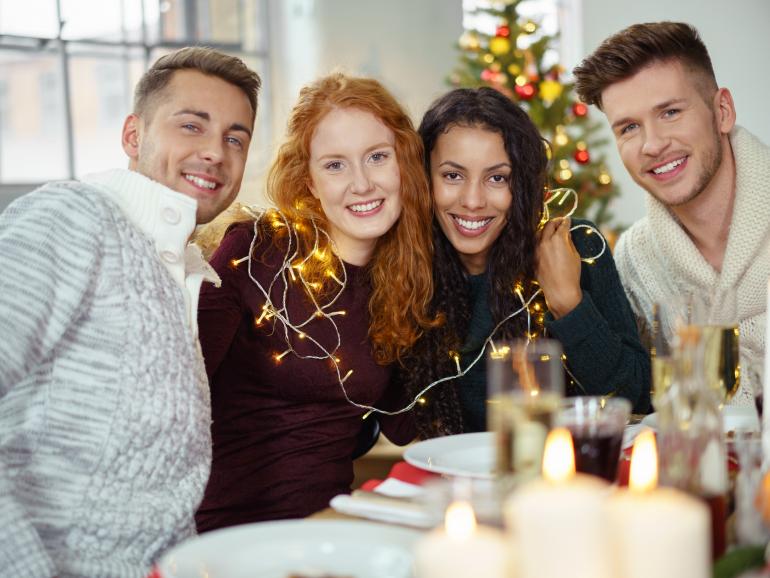 So gelingen Familienfotos bei der Weihnachtsfeier