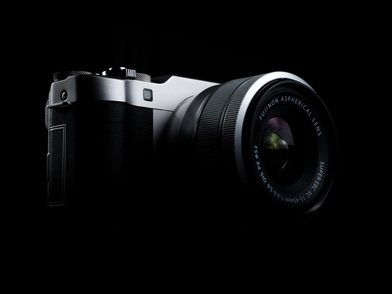 Fujifilm stellt die X-A5 und das Fujinon XC15-45mm F3.5-5.6 OIS PZ vor