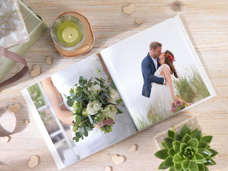 Tipps von CEWE für eine Hochzeit im rustikalen Natur-Look