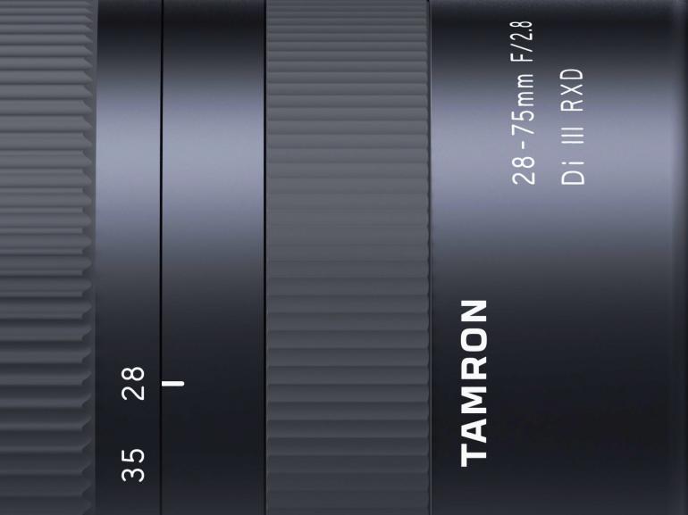 Das Tamron 28-75mm f/2,8 Di III RXD ist für spiegellose E-Mount-Kameras mit Vollformatsensor geeignet.
