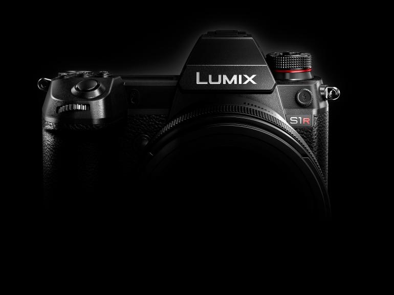 Panasonic-Coup: Vollformat mit der Lumix S1R und S1