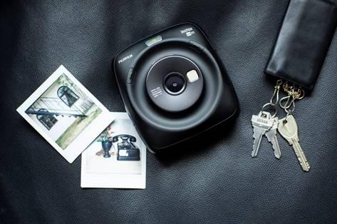 Hybride-Sofortbildkamera: instax Square SQ20