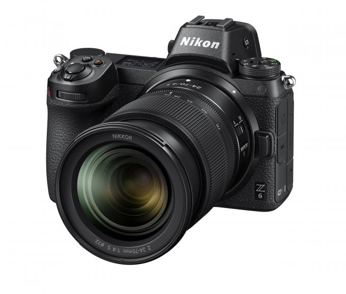 Das Gehäuse der neuen Nikon Z 6 basiert auf einer Magnesiumlegierung und ist gegen Staub und Spritzwasser abgedichtet.