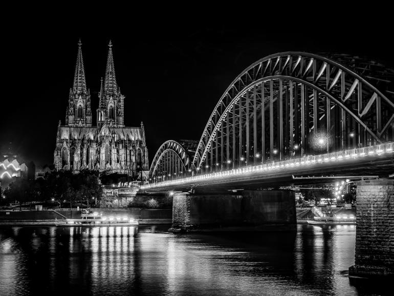 Foto-Basics: monochrome Nachtfotografie