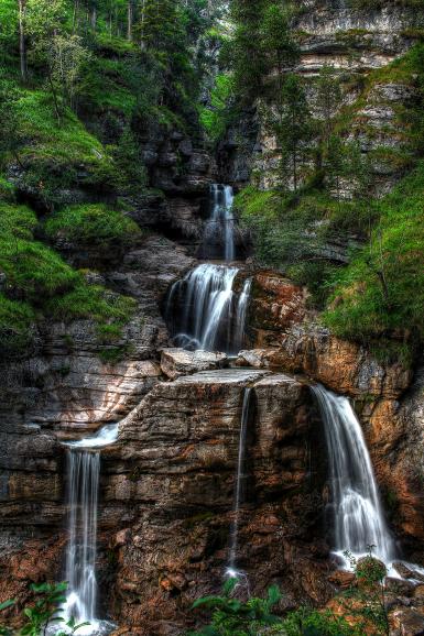 Triberger Wasserfälle & Co. - 10 Wasserfälle in Deutschland und Umgebung