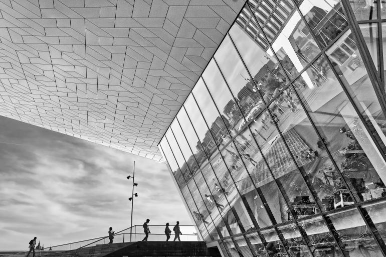 Der Neubau des EYE Filmmuseums in Amsterdam.