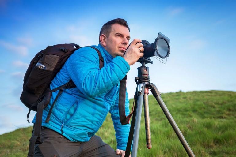 Eine beliebte Kombination vieler Landschaftsfotografen: Stativ und Filter.