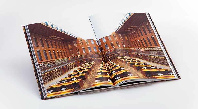 WhiteWall Bildband: Bibliotheken in Deutschland (aufgeklappt)