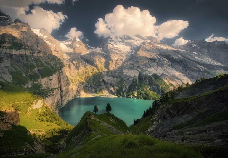 Bergsee mit Luminar-AI-Vorlage bearbeitet