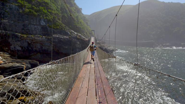 Egal, ob reißender Fluss oder Safari – die Motivwelten in Südafrika sind atemberaubend.