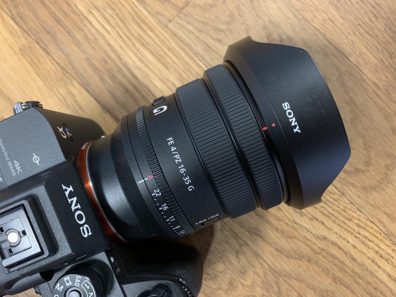 Das Sony FE 16-35mm F4 G besitzt einen Blendenring.