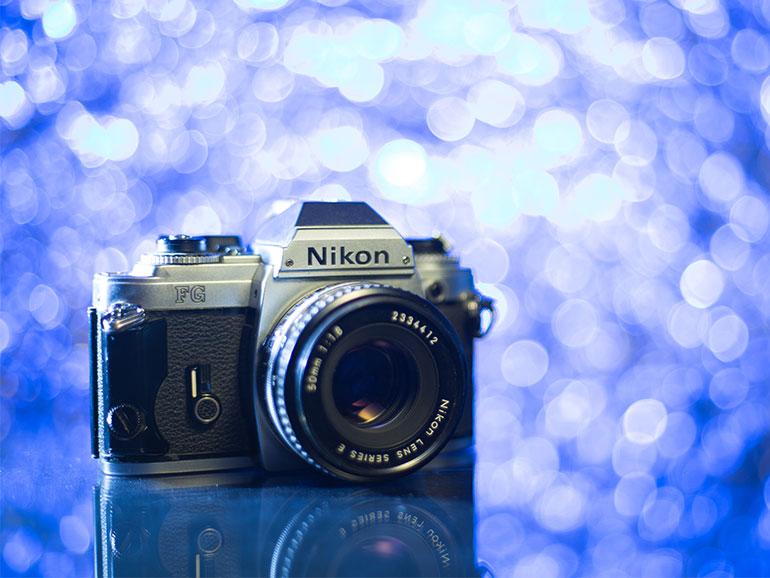 Diese Nikon wurde in ein magisches Bokeh gehüllt.