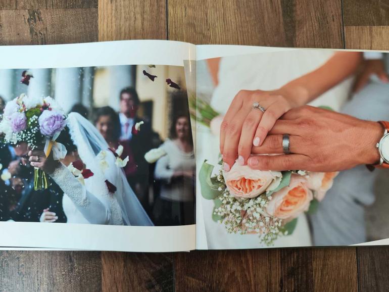 Perfekt für Doppelseiten: Dank der Flatspread-Bindung liegt das Fotobuch von fotobook plan auf – egal, welche Seite Sie aufschlagen. Dank dieser Technik lassen sich Fotos perfekt auf einer kompletten Doppelseite präsentieren.