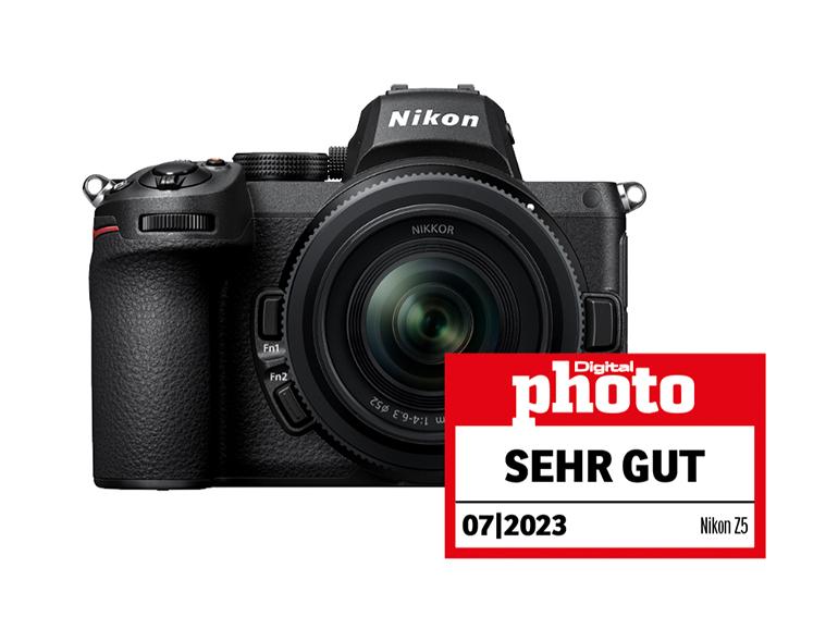 Nikon Z 5 mit Testlogo