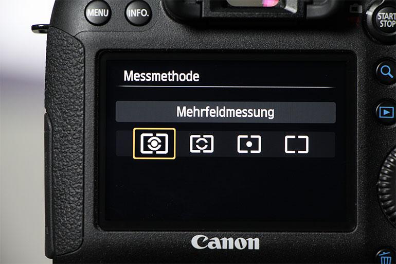 Die meisten Kameras bieten drei Messmethoden an: Mehrfeld-, Spot- und mittenbetonte Messung (bei Canon auch Selektivmessung).
