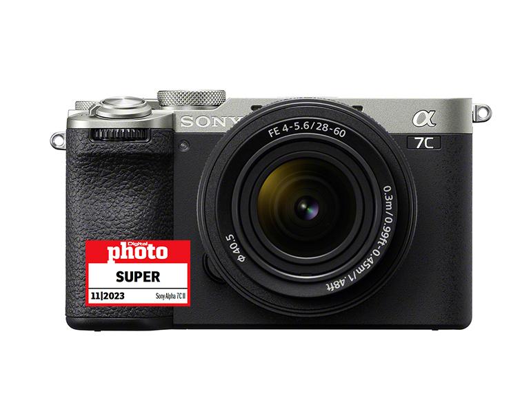 Sony Alpha 7C II mit Testlogo