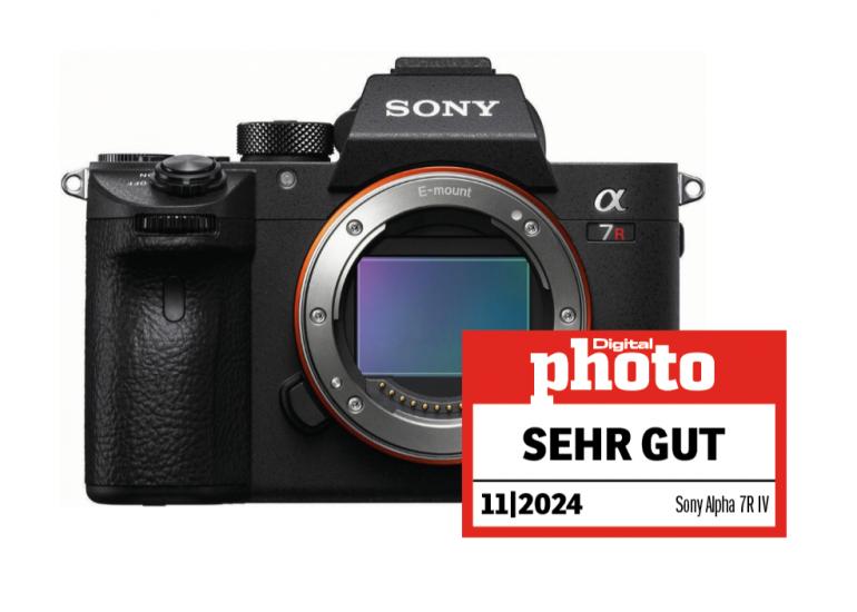 Sony Alpha 7R IV mit Testlogo