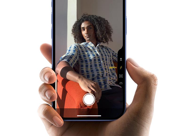 Neues Bedienelement am iPhone: berührungsempfindlicher Auslöser am Gehäuserand.