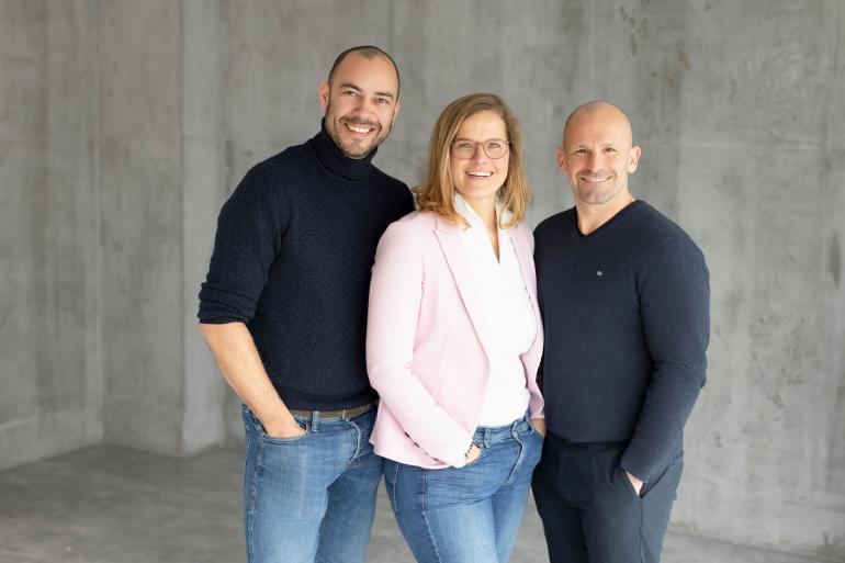 Caleb Ridgeway (links) und Sebastian Weissmann (rechts) übernehmen den bpp und holen Marita Konway in die Geschäftsleitung.