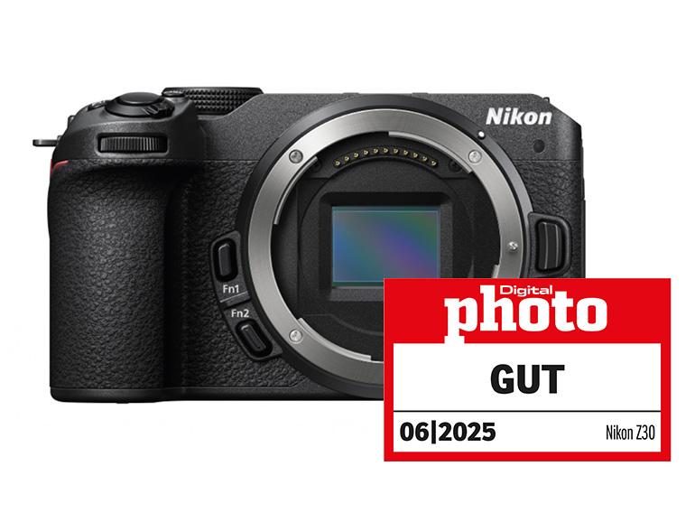 Nikon Z30 mit Testlogo