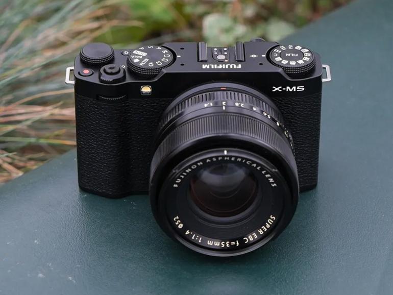 Fujifilm X-M5