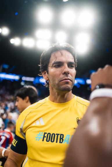 Weltmeister- und Ballon-d’Or-Sieger: Den Fußballer Kaka fotografierte Löwer beim UEFA-Legends-Turnier in München 2025.
