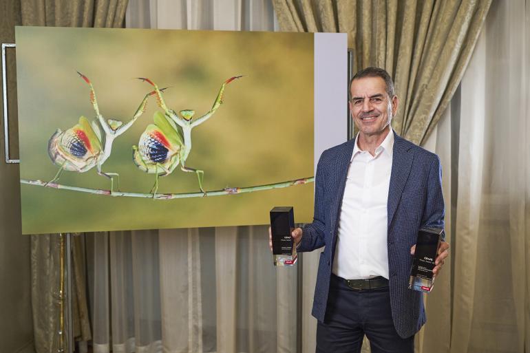 Hasan Baglar, leidenschaftlicher Natur- und Makrofotograf gewinnt den Cewe Photo Award 2025.