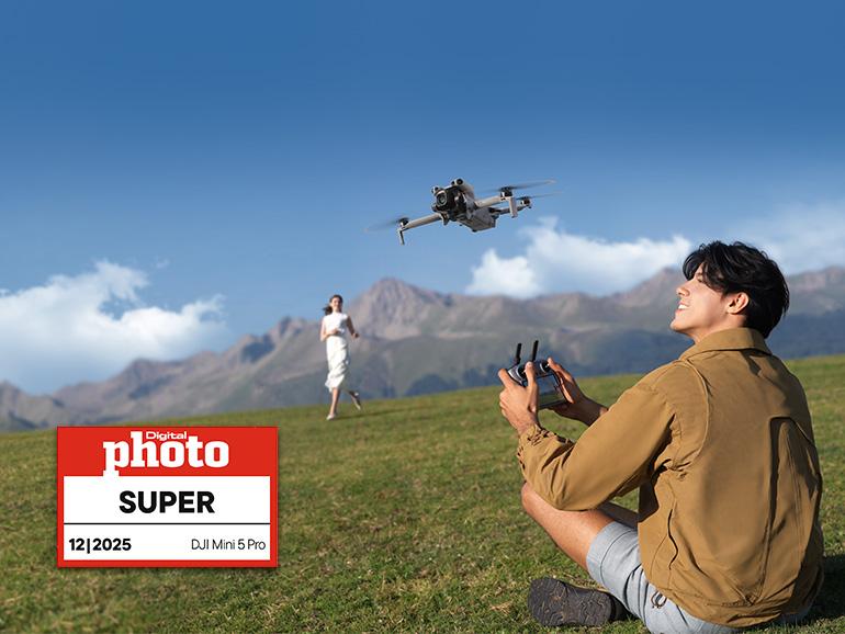 Für die Hinderniserkennung setzt DJI auf sechs Kamerasensoren (vier oben, zwei unten) und nun zusätzlich zwei nach vorn gerichtete LiDAR-Sensoren.