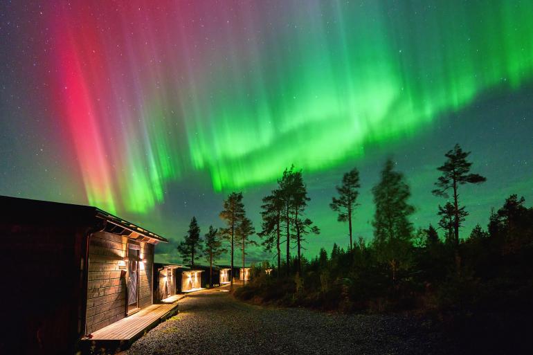 Auch die Chancen für die berühmten Nordlichter, die Aurora Polaris, stehen im Herbst gut.