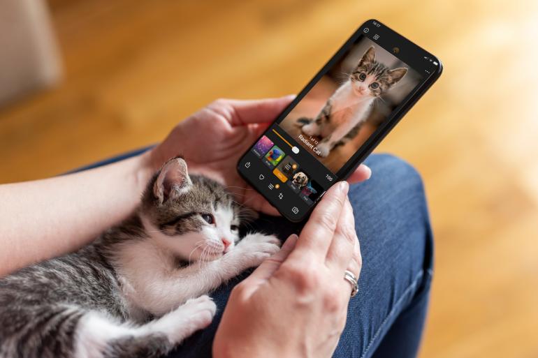 Pet AI: Photo & Video Editor im Einsatz: Die App erkennt Tiermotive automatisch und optimiert Fellstrukturen, Augen und Farben gezielt – ohne stilisierte Effekte oder sichtbare Eingriffe in das Motiv