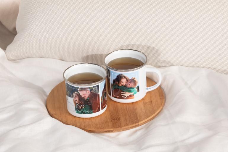 Tassen-Duo: Ein perfektes Mitbringsel für das Brautpaar.