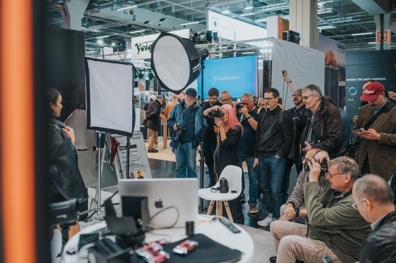 Auf der Imaging World erwarten die Besucher inspirierende Workshops, spannende Live-Shootings, praxisnahe Technik-Demos und Seminare.