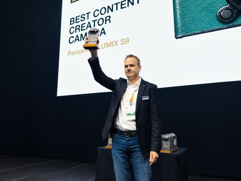 TIPA World Awards 2025: Die Panasonic Lumix S9 erhielt die Auszeichnung als „Best Content Creator Camera“.