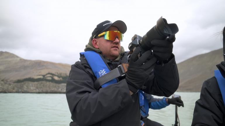Für die Reise wurden Martin und sein Team von Nikon mit verschiedenen Kameras und leistungsstarken NIKKOR Z Objektiven ausgestattet.