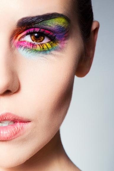 Photoshop: Make-up & Augen zum Strahlen bringen