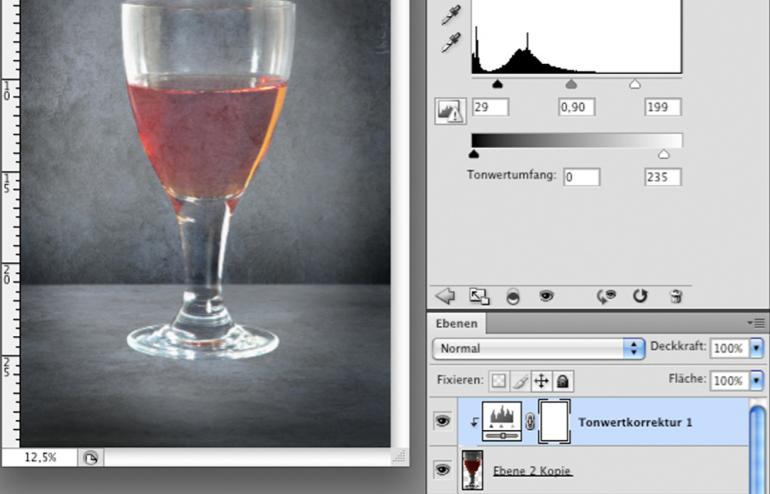 Photoshop: Transparente Objekte montieren