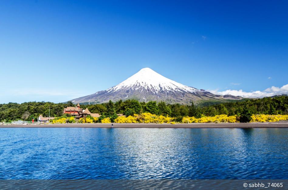Osorno volcano and Llanquihue Lake | DigitalPHOTO