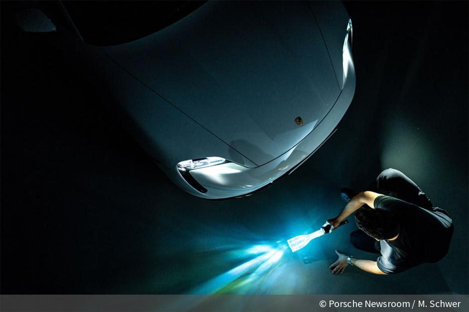 Automotive Light Painting mit dem Lumenman