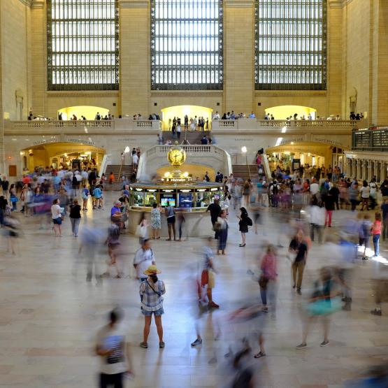 Die Fußgängerin | DigitalPHOTO